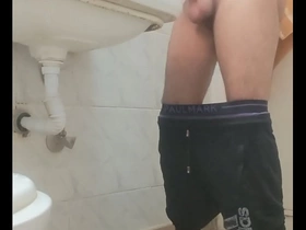 داخل المرحاض asian gay porn bdsm