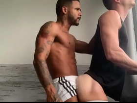 Caio&ian: black stud eats and fucks his bf's wan bubble butt chinese scatsex gay porn
