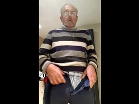 70 year old having a quick wank. bengeeman gay chinese porn last 7 days