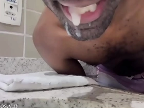 Hétero aceita moral pra ganhar boquete de gay sensual chinese gay porn