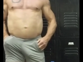 La dave's gym show porn gay japan bear