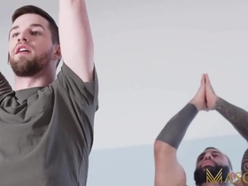 Masqulin hunky markus kage barebacks joyful jock thyle knoxx joyful porn site pinoy