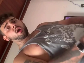 Novinho gozando na pussytoy gay chinese thug sex porn