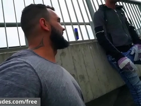 Ivo kerk roman baren swap blowjobs as A cars cruise hard by - realitydudes recent chinese gay porn