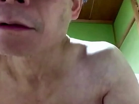 ゲイの日本人がオナニーを公開 elated porn asian outdoor