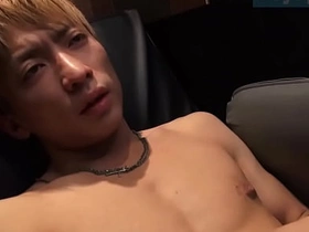 初登場ガタイ系ノンケのオナニー！ porn hub merry asian