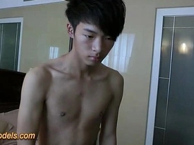 Cute Asian Twink Jerk Off After Shower korean gay jerk porn